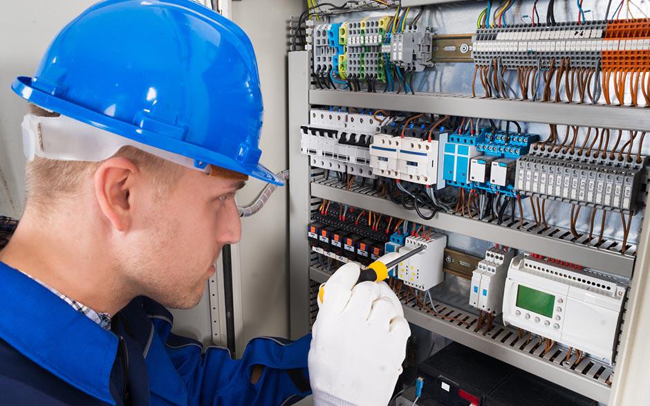 urgence électricité Paris 4
